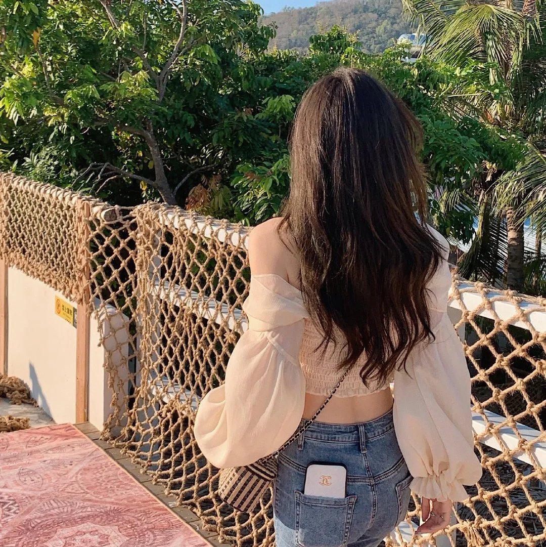 怀了帝国继承人后，被全帝国团宠